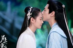 开云体育app-孤星璀璨与群鹰振翅，布伦森50分神迹难阻老鹰险胜森林狼