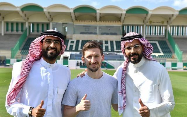 德国队完胜泰国队，马琳带队取胜