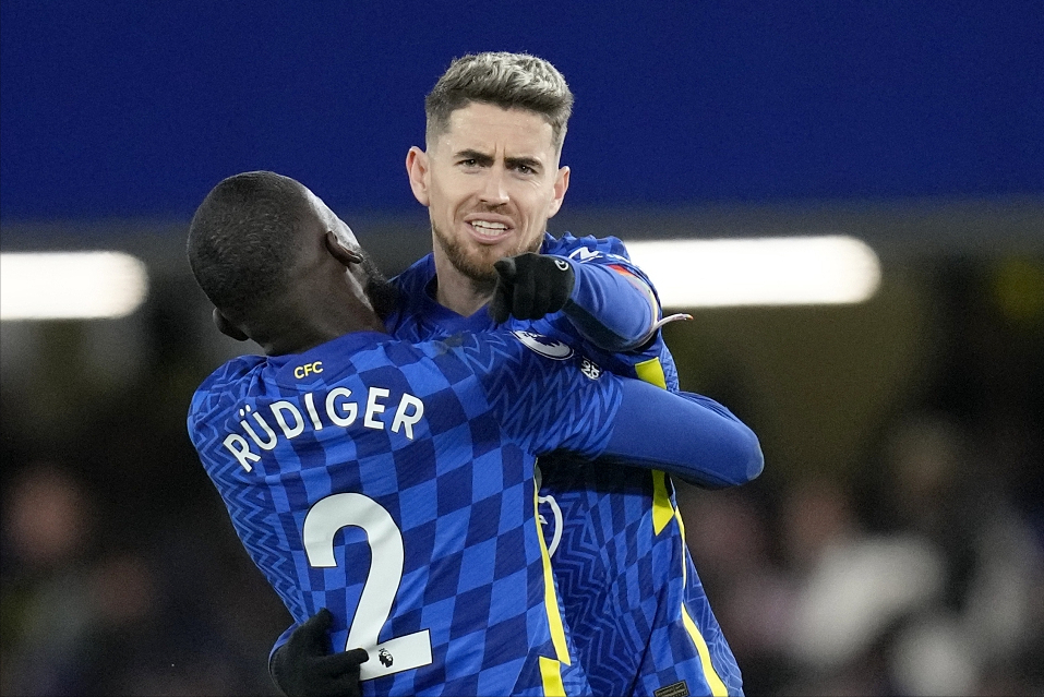 勒沃库森横扫希腊，若日尼奥刷新纪录