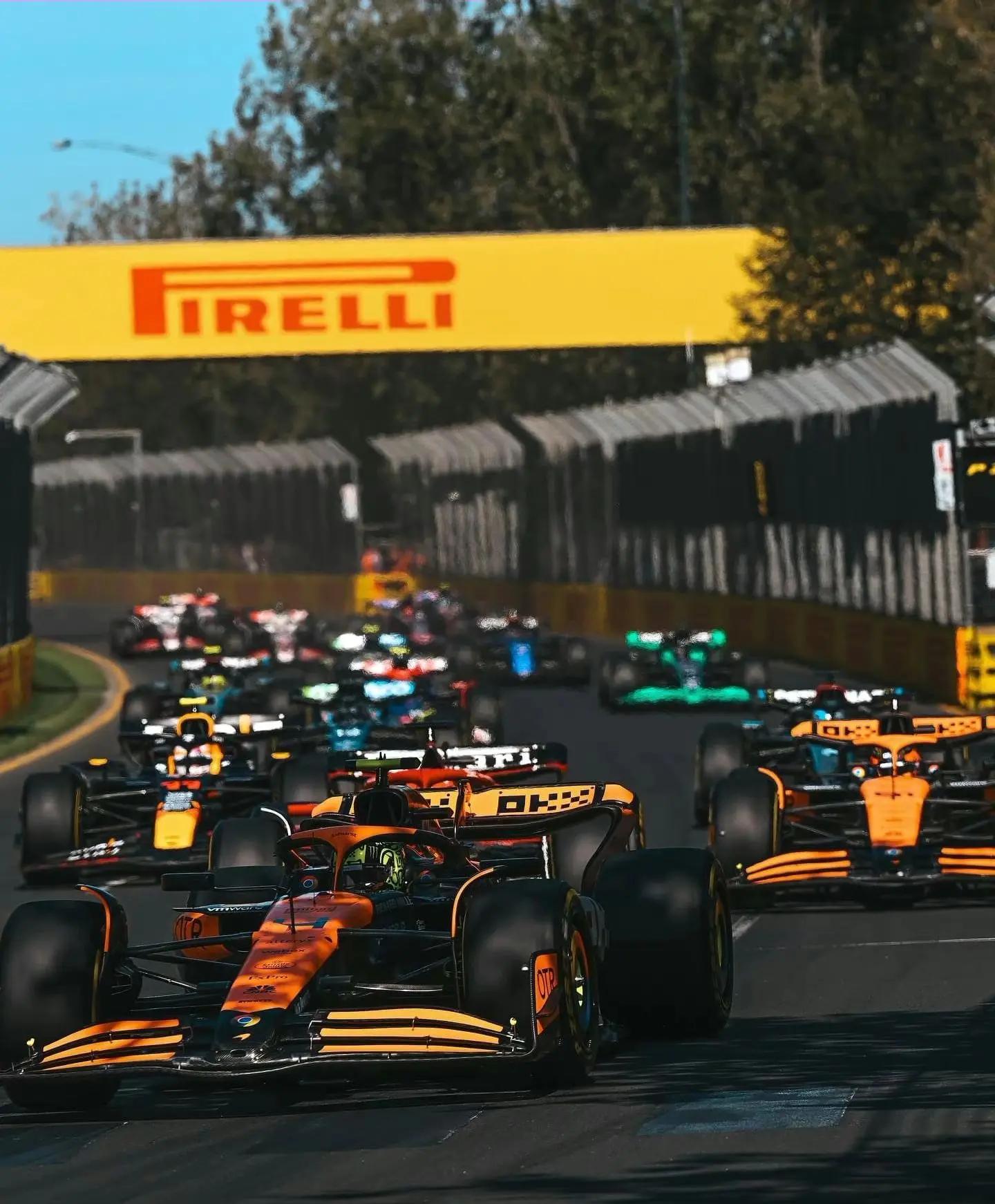 红牛车队横扫梅赛德斯,拉塞尔统治全场 红牛车队横扫梅赛德斯,拉塞尔统治全场