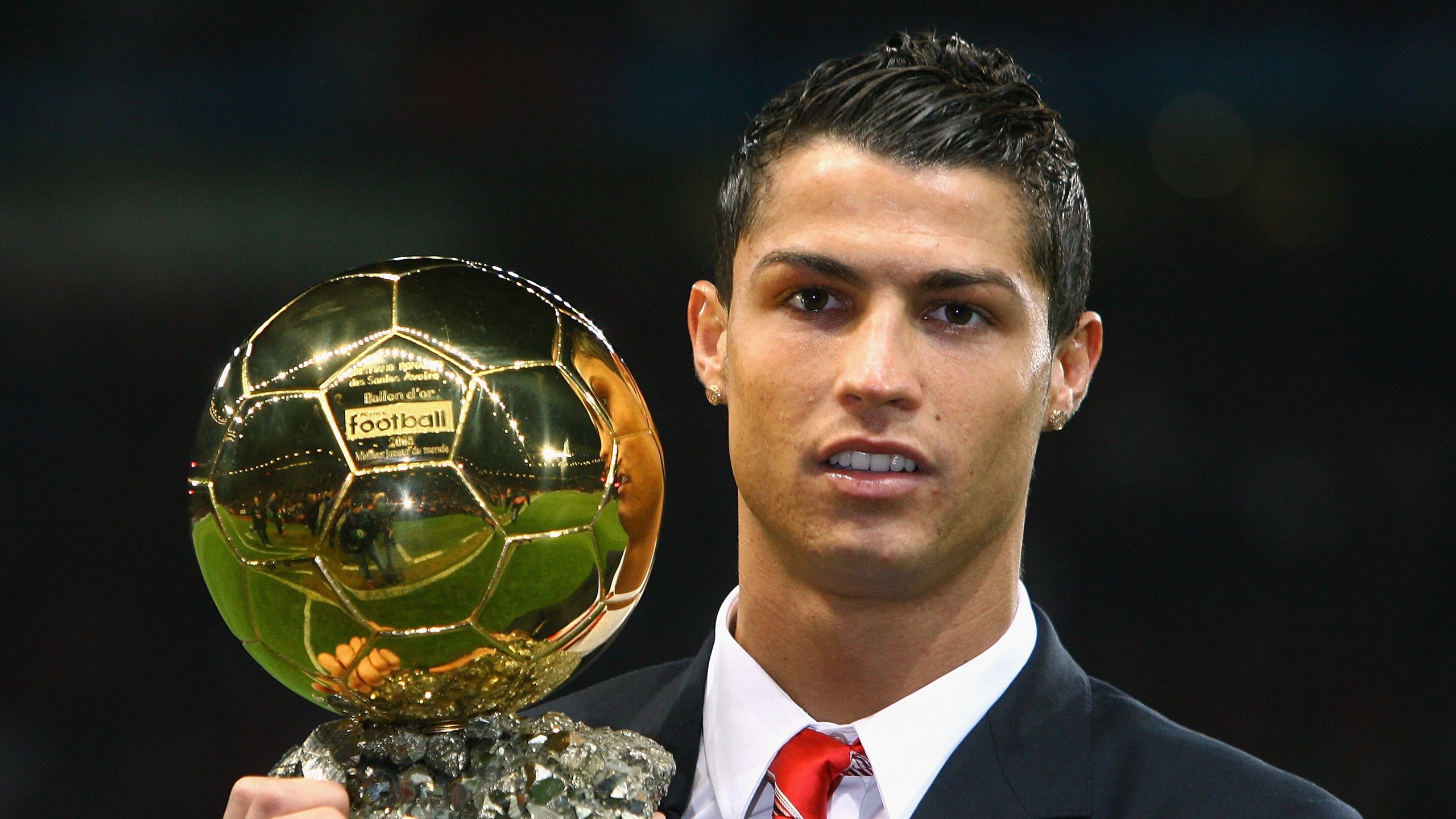 佛罗伦萨一波流带走里昂,致命十分钟与奥亚尔萨瓦尔的个人交响曲