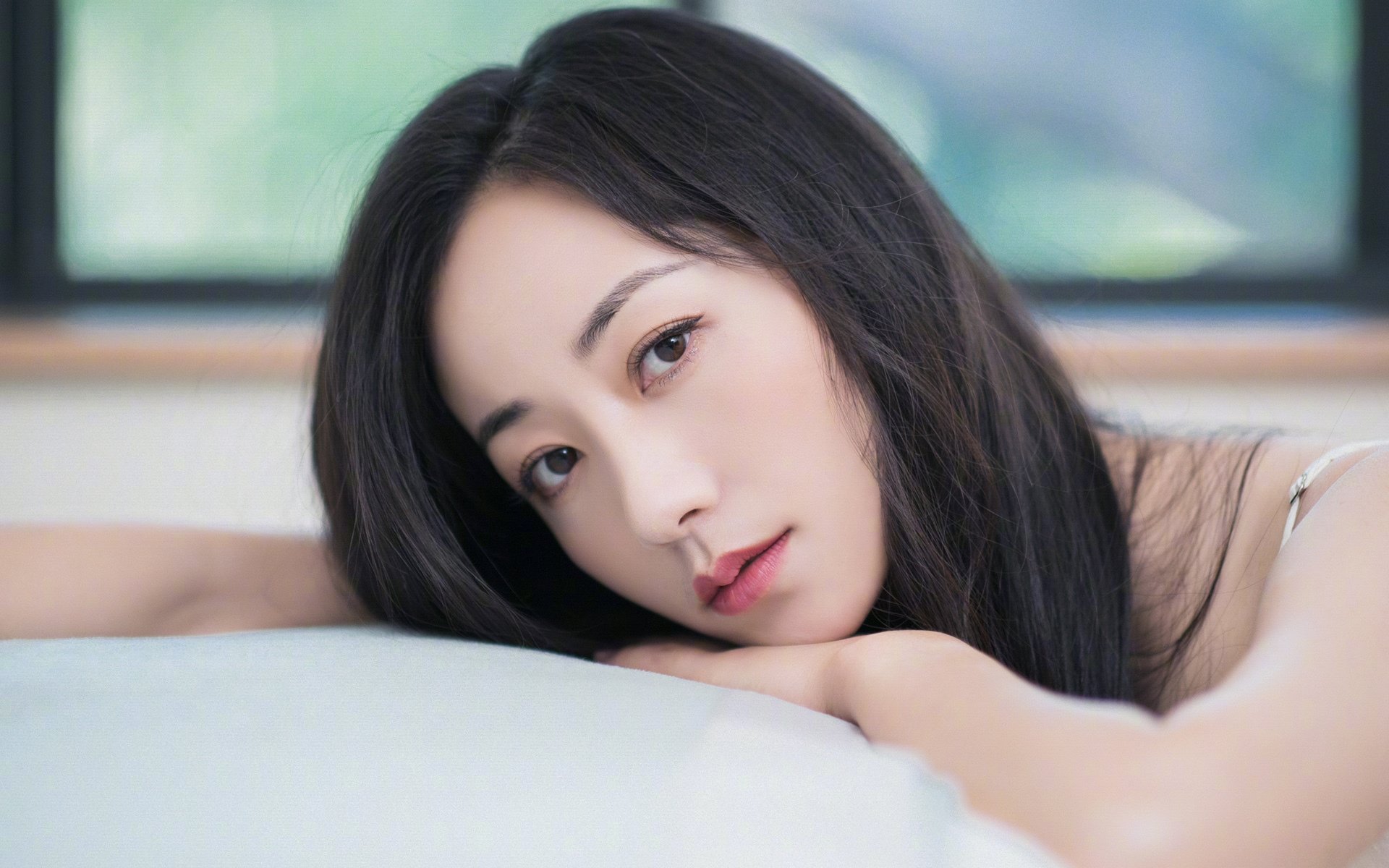 压力淬炼璀璨，哈利伯顿的爆发与勇士的封锁艺术