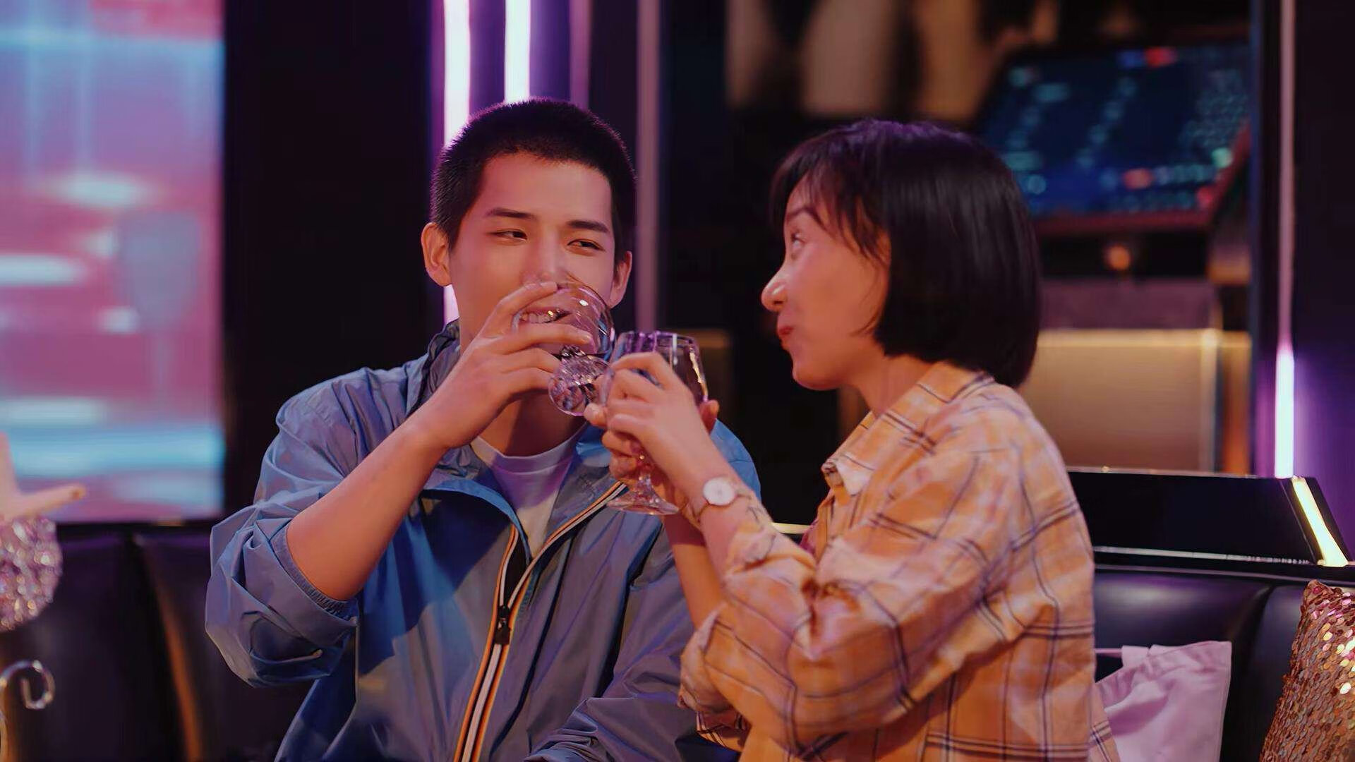 小个子逆转大都市，范弗利特如何在灰熊群狼中撕碎尼克斯？