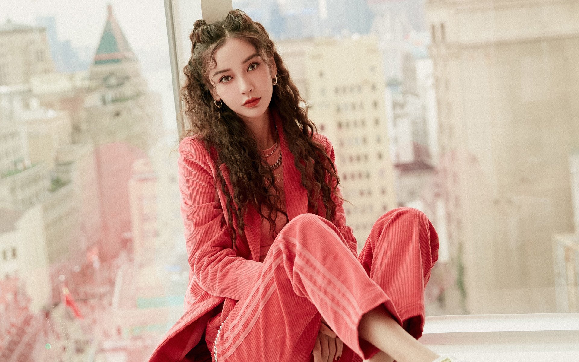 风暴席卷麦迪逊，辽宁队客场横扫尼克斯，米切尔献压制级攻防表演