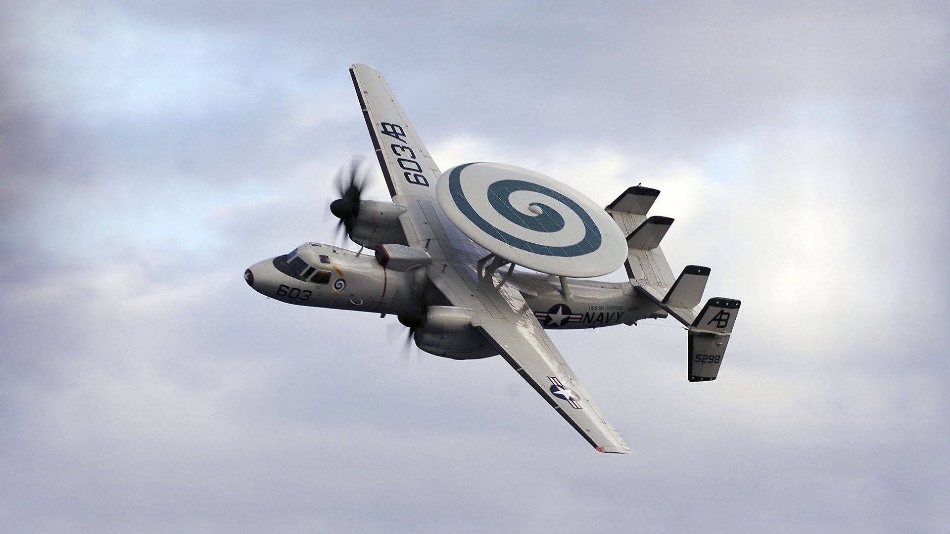 法比尼奥,德甲争冠夜的定海神针