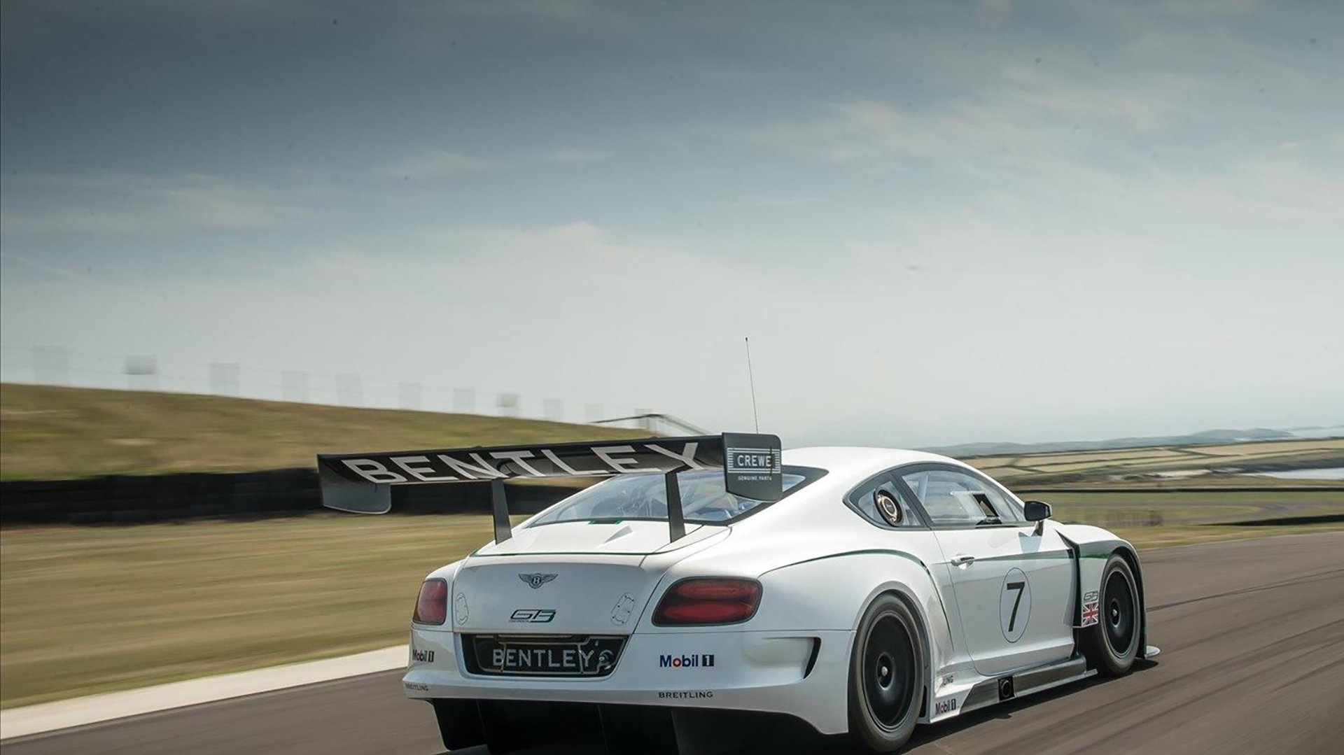 秘鲁一波流横扫苏格兰,格列兹曼奥运关键战主宰赛场