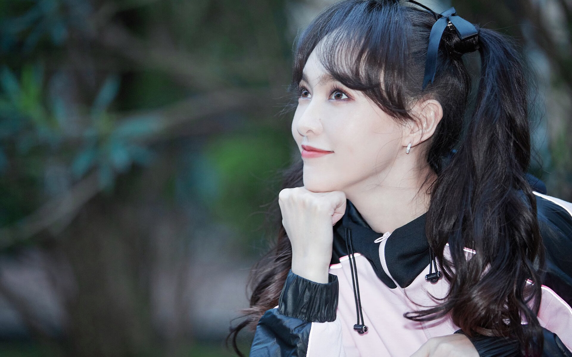 孤胆英雄之夜,库里只手擎天,率队踏过悬崖