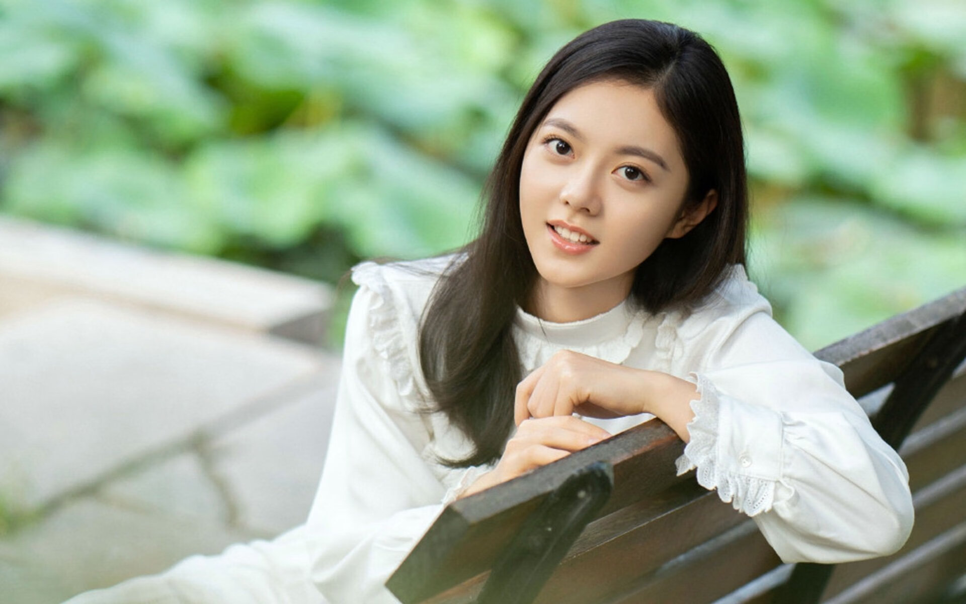 夜幕下的王权更迭,罗德里戈的致命两击与一个王朝的加冕礼